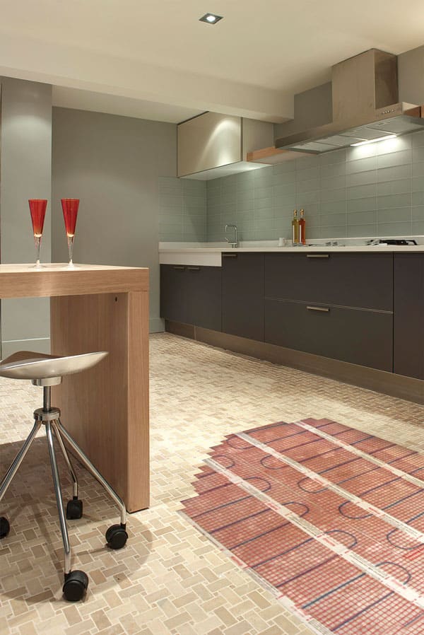 cocina que enseña la malla SPM Warmup instalada